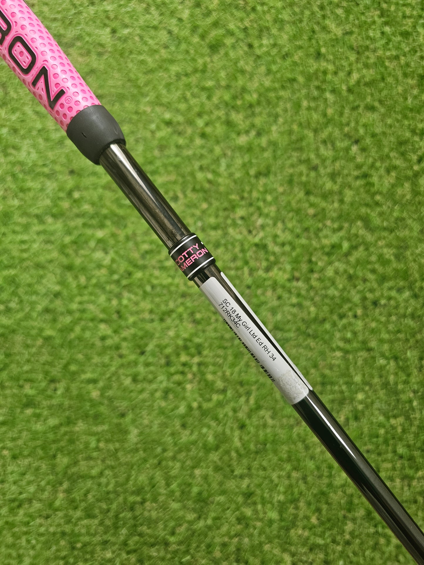 Scotty Cameron My Girl 2018 Hugs & Kisses Putter