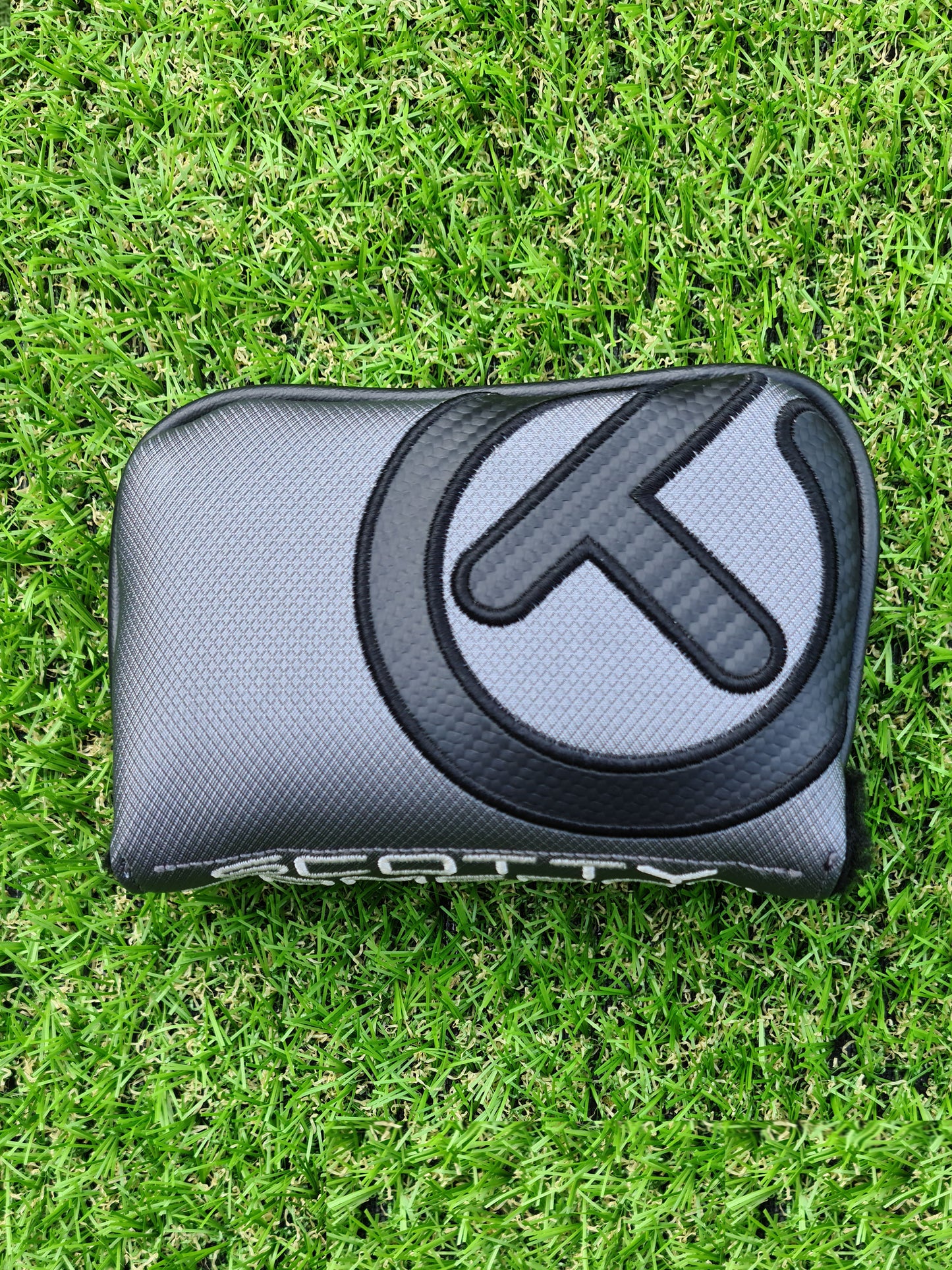 Scotty Cameron Tour Concept X Grey and Black Mallet Headcover