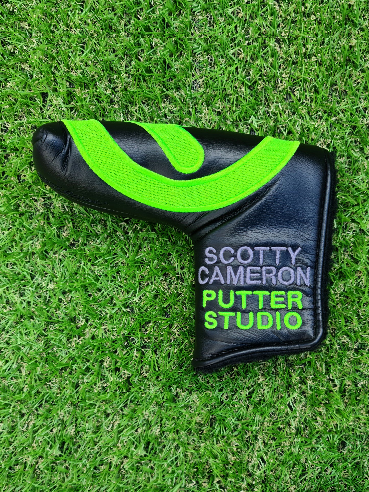 Scotty Cameron Green Black Industrial Circle T Tour Headcover