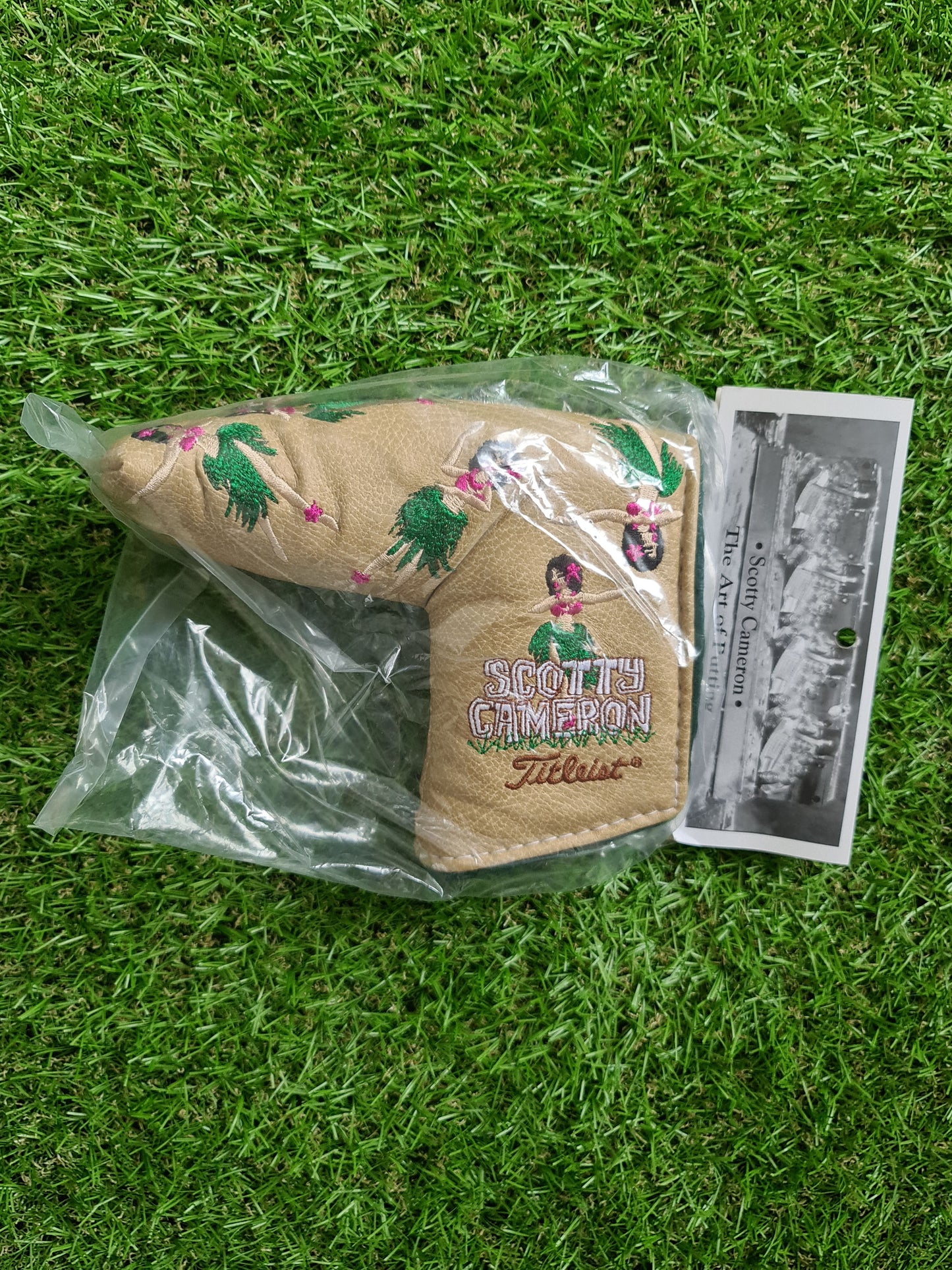 Scotty Cameron Hula Girl 2009 Hawaii Cover