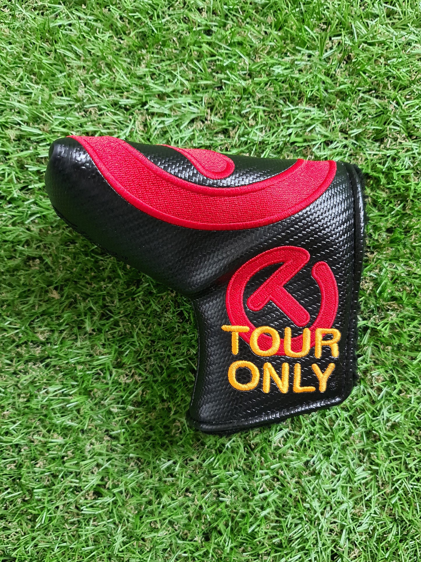 Scotty Cameron Red Black Indy Mid Mallet Tour Headcover