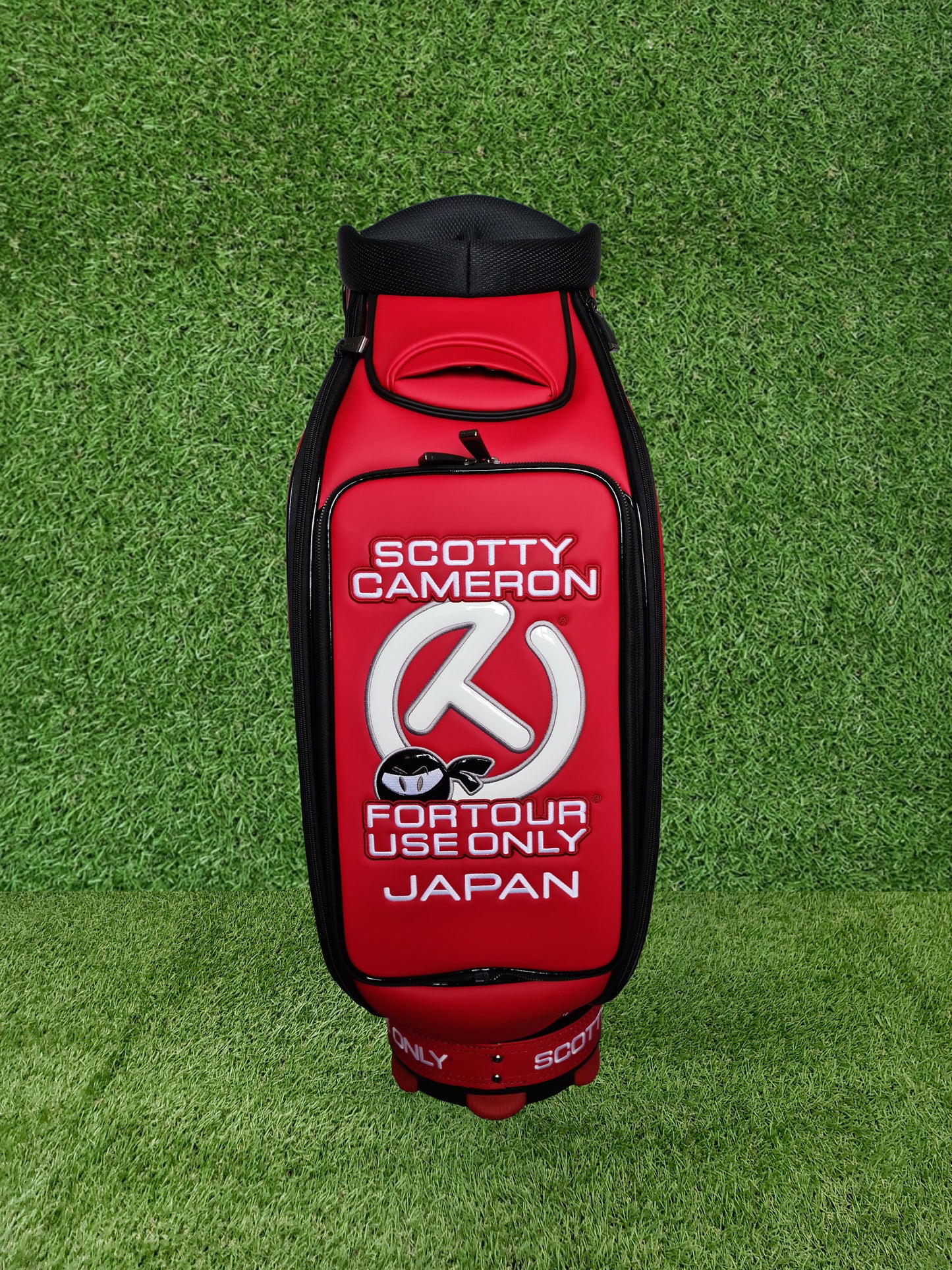 Scotty Cameron 2020 Museum & Gallery Wasabi Warrior Tour Bag