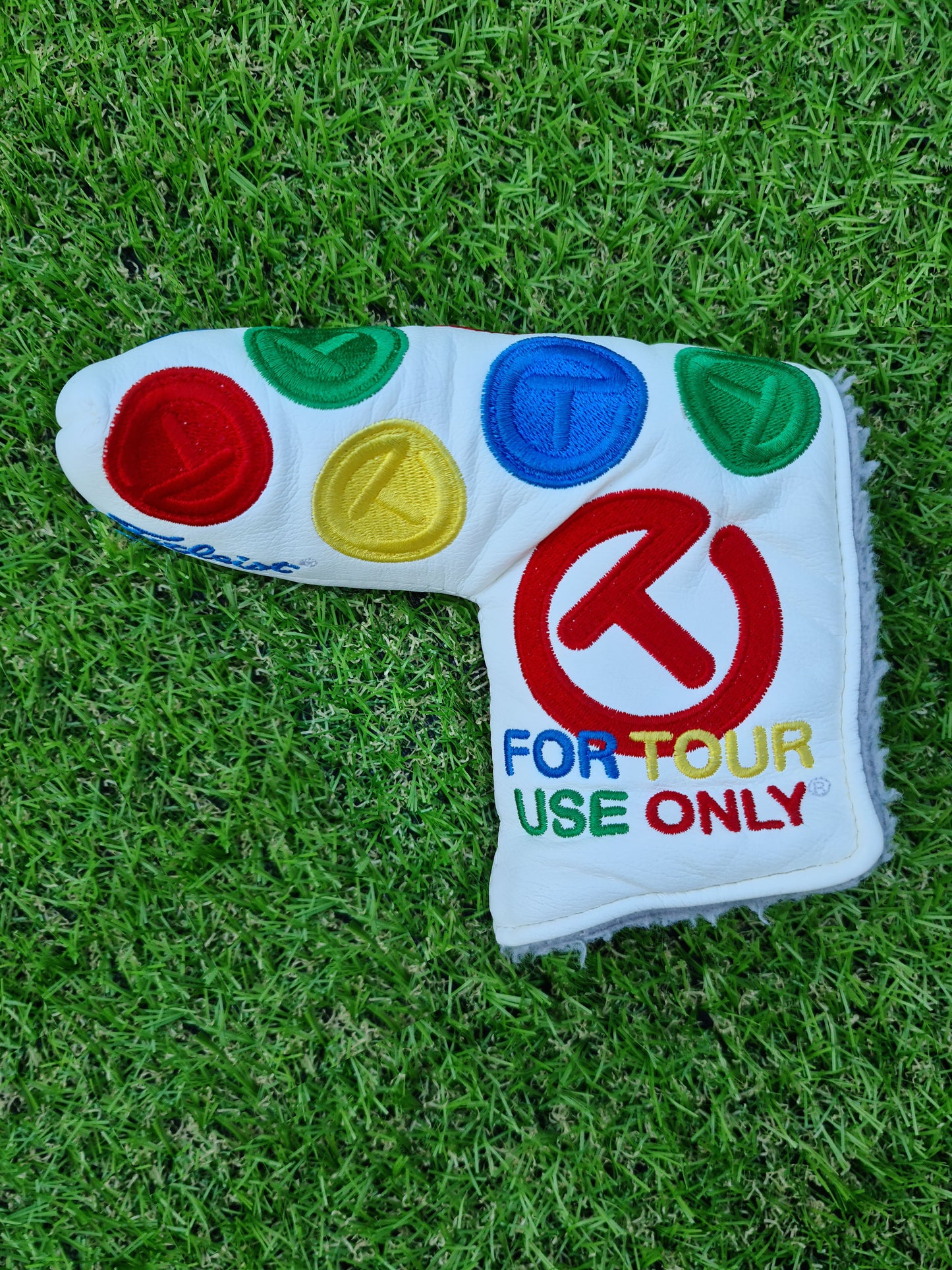 Scotty Cameron White Dancing Circle T Tour Headcover