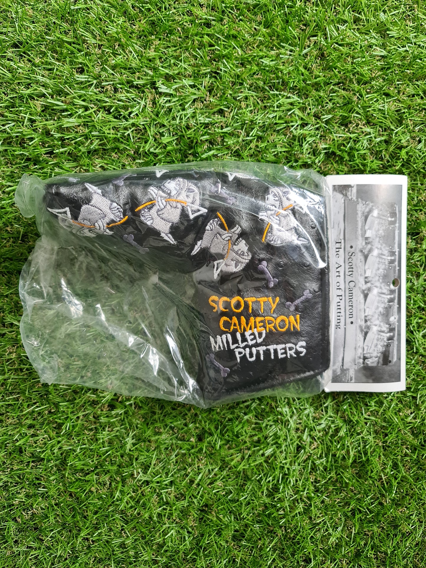 Scotty Cameron 2009 Halloween Skeledog Cover