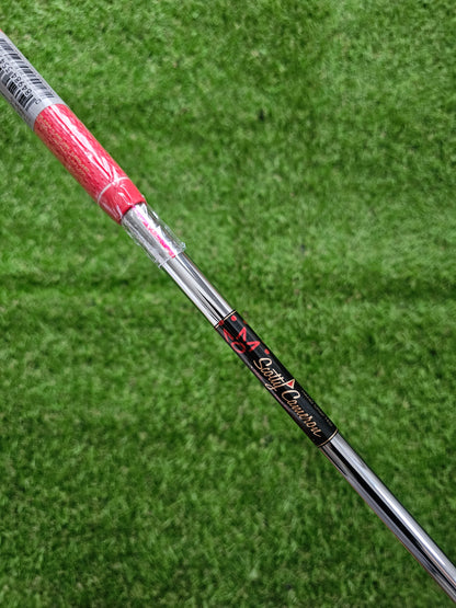 Scotty Cameron Holiday 2008 Buttonback Putter