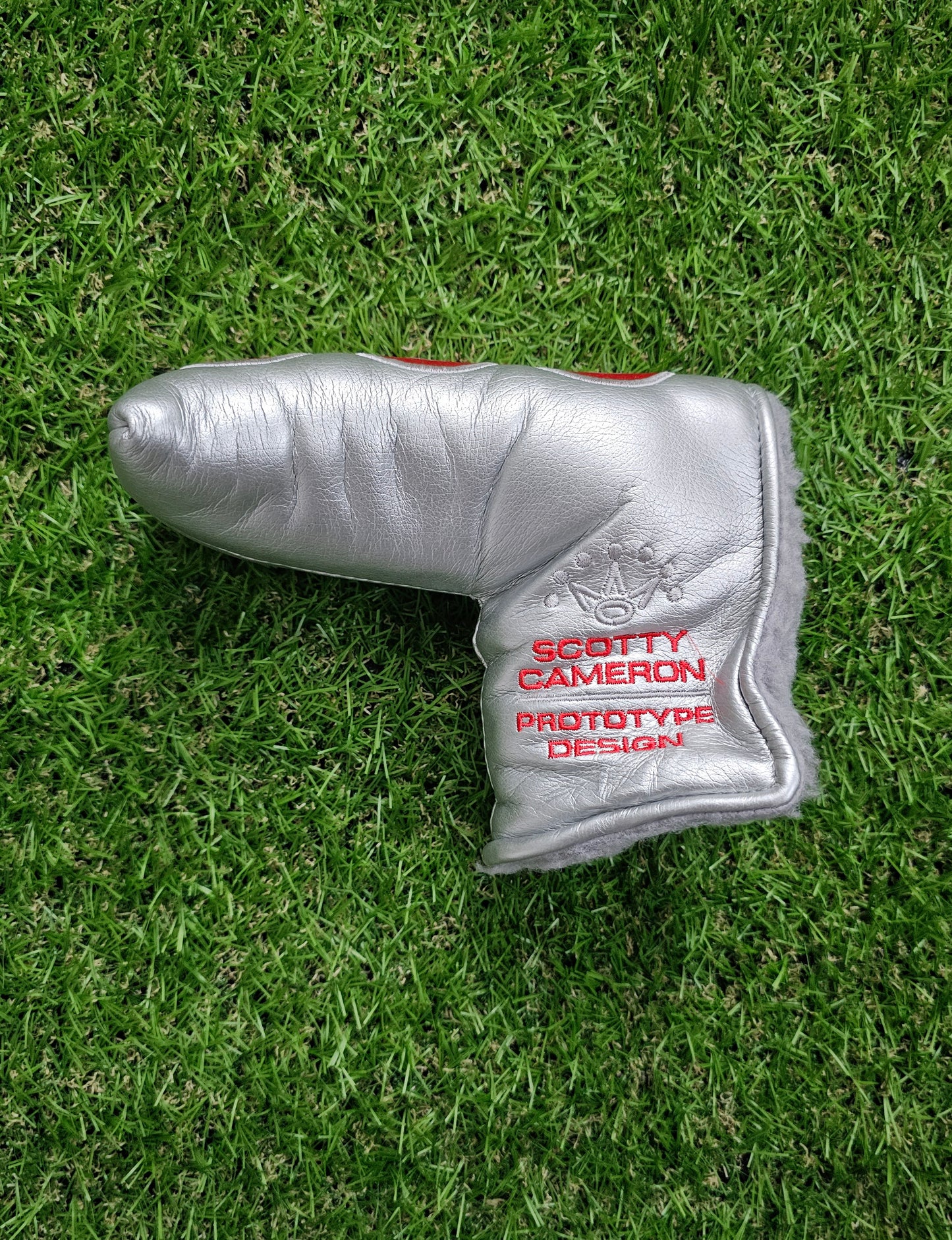 Scotty Cameron Holiday 2008 Buttonback Putter
