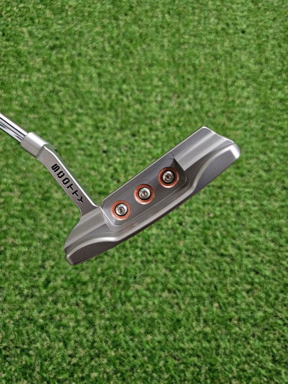Scotty Cameron 2008 Buttonback Newport Putter