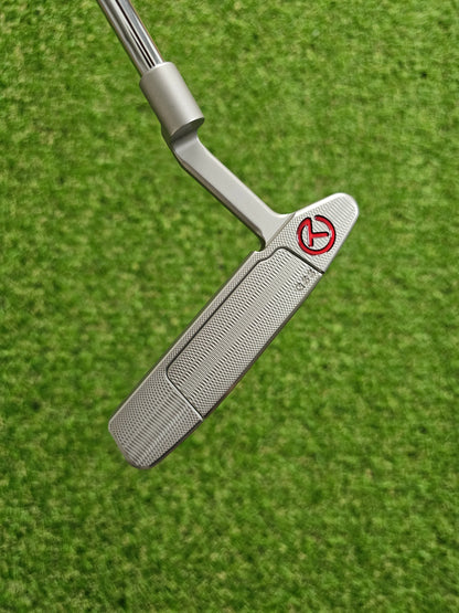 Scotty Cameron Concept 2 Newport Tour Circle T Putter