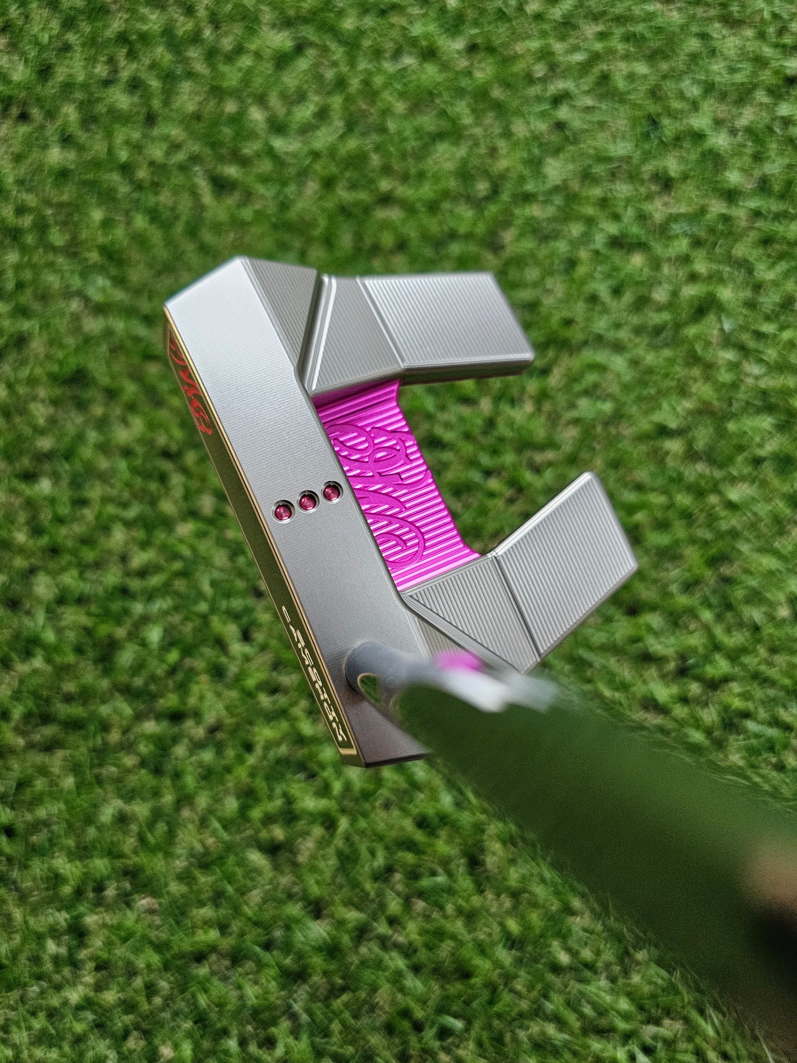 Scotty Cameron My Girl 2025 Pink and Pearls Putter – mckeegolf