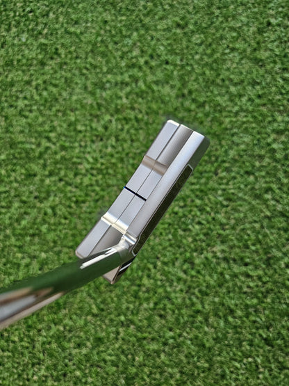 Scotty Cameron 2023 CC NP 2.5+ BB LH Putter