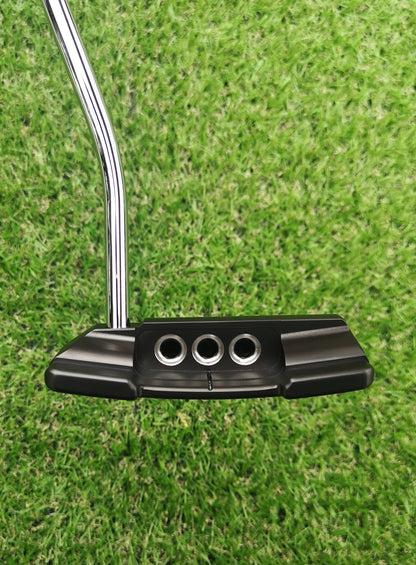 Scotty Cameron Holiday 2011 H11 Putter