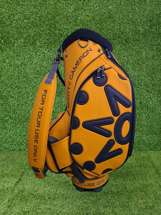 Scotty Cameron Hula Tour Bus Yellow 2020 Tour Bag