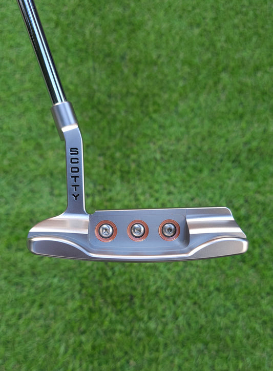 Scotty Cameron 2008 Buttonback Newport Putter