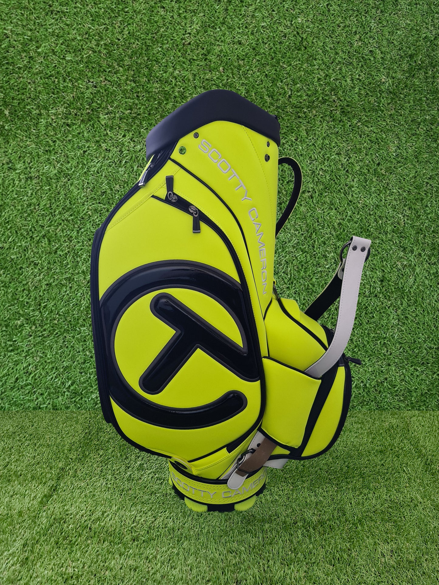 Scotty Cameron 2023 Japan Neon Eddie Mame Tour Bag