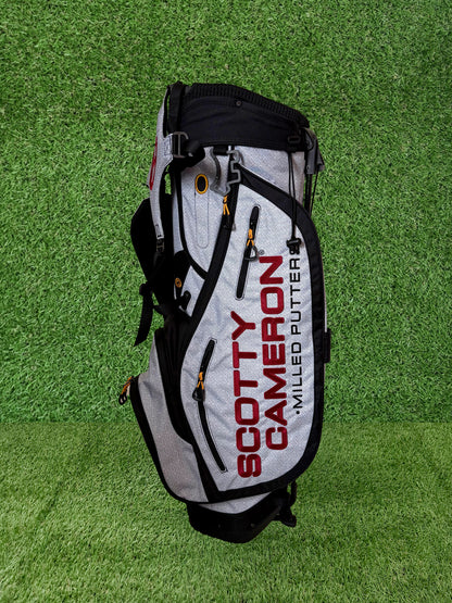 Scotty Cameron 2025 Open Geo Pathfinder Bag